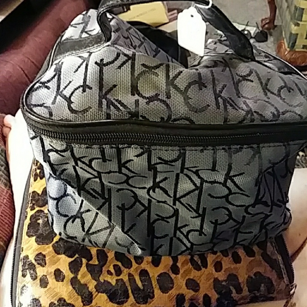 Ck train case
